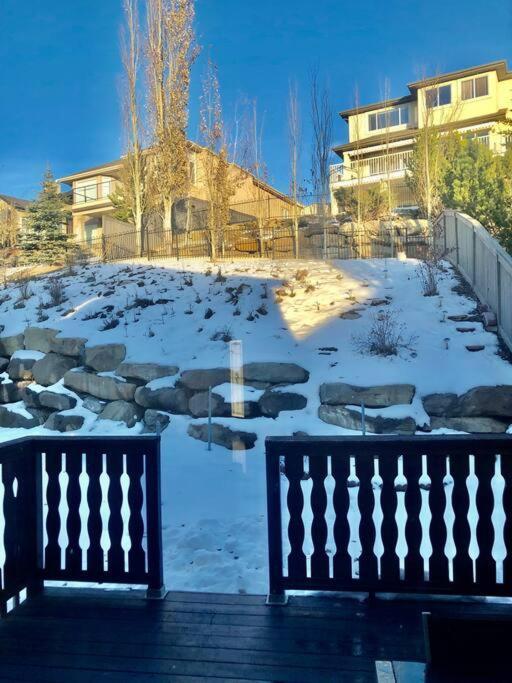 Villa 2500 Sq House In Springbank Hill Bl 261818 à Calgary Extérieur photo
